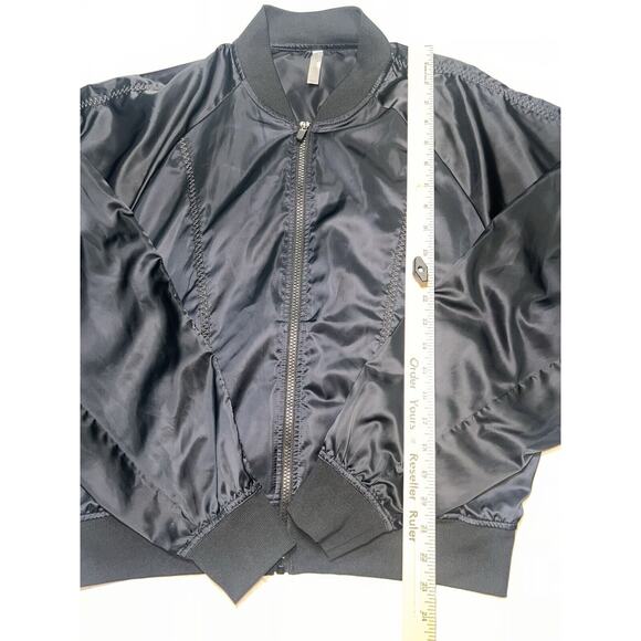 Fabletics x Demi Lovato Bomber Jacket Size Large Black Satin Tori Woven Active - Picture 6 of 16